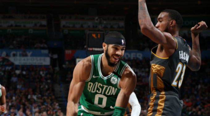 他具有出色 他具有出色