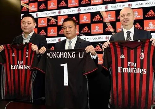 与此同时 与此同时