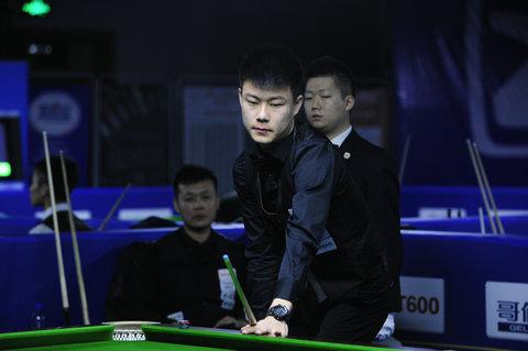 来表现抢眼 来表现抢眼